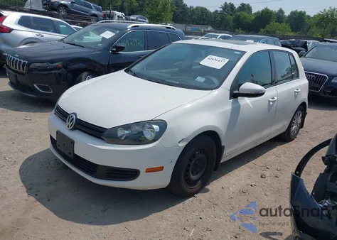 2013 Volkswagen Golf 2.5L 4-Door z USA, uszkodzony, nr VIN WVWDB7AJ1DW134403